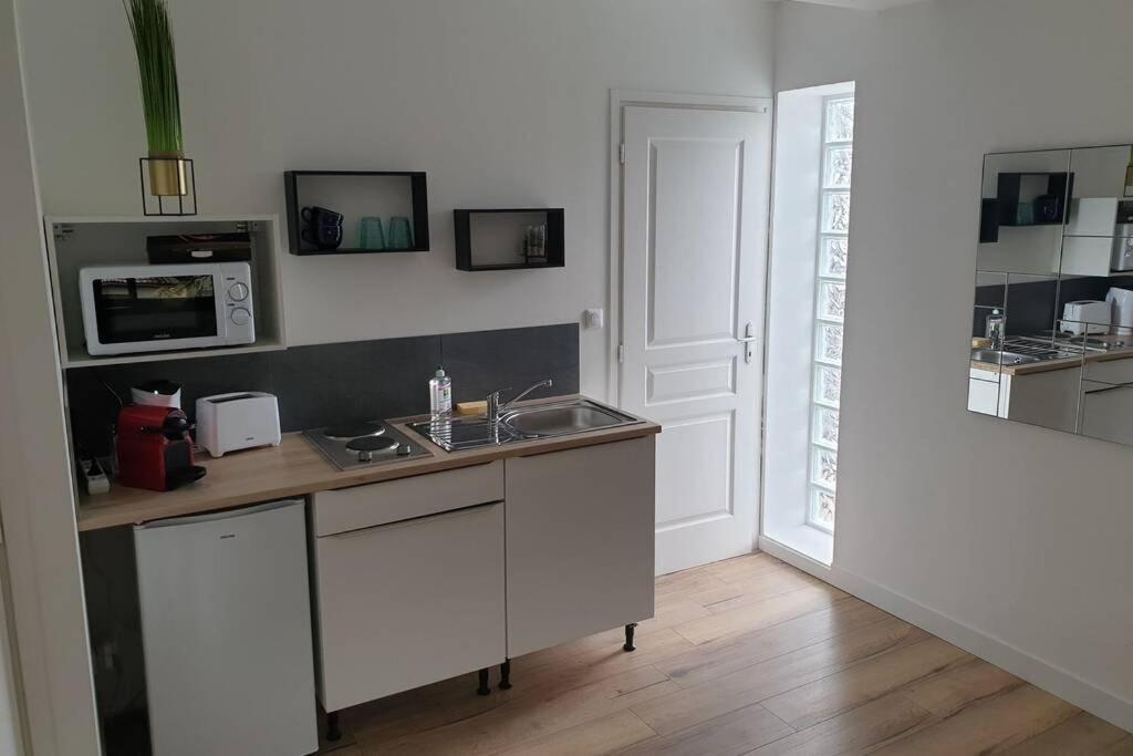 אמיינס Studio 4 Henriville מראה חיצוני תמונה